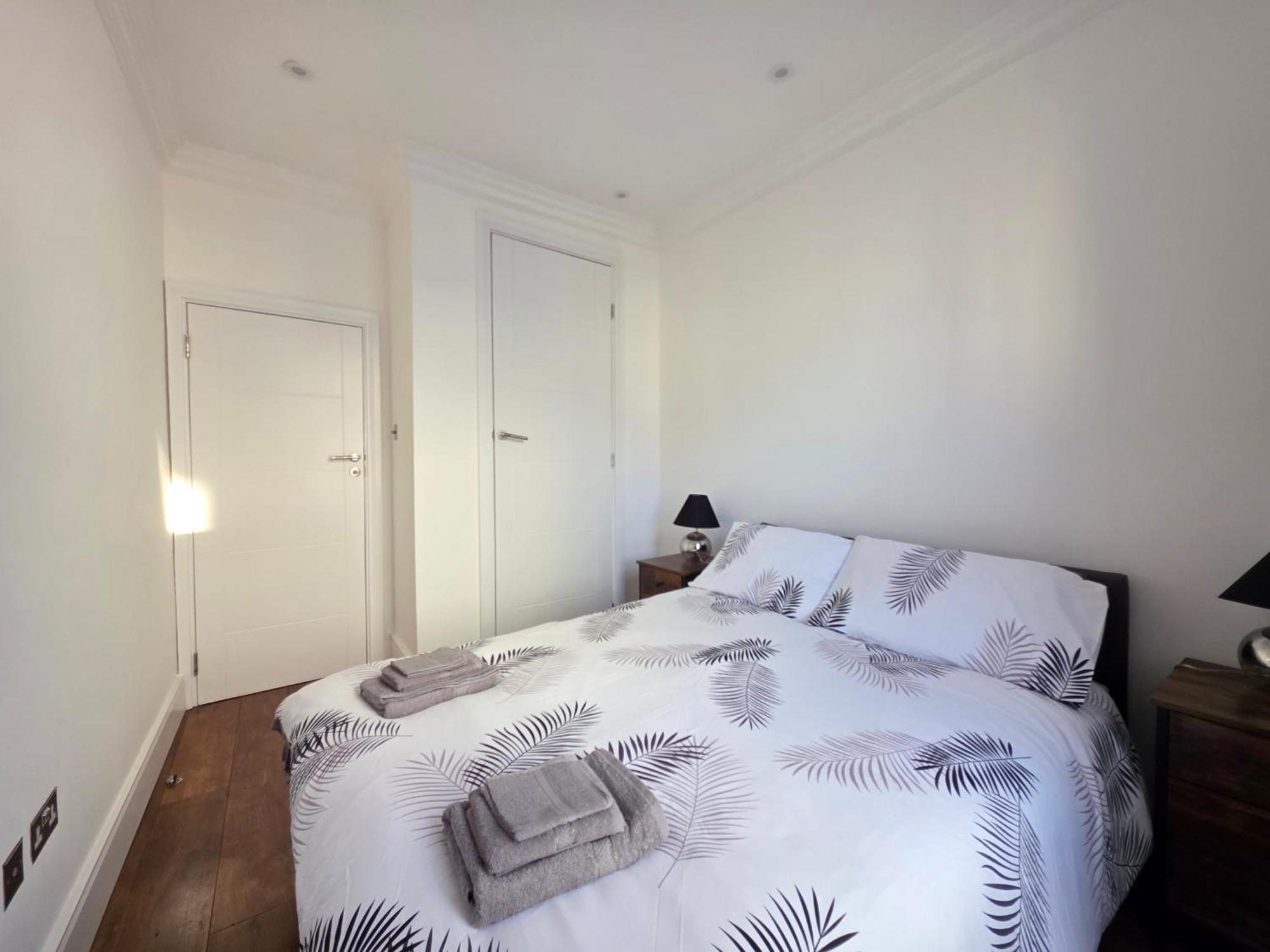 Charming 2 Bedroom Flat In Paddington Appartement Londen