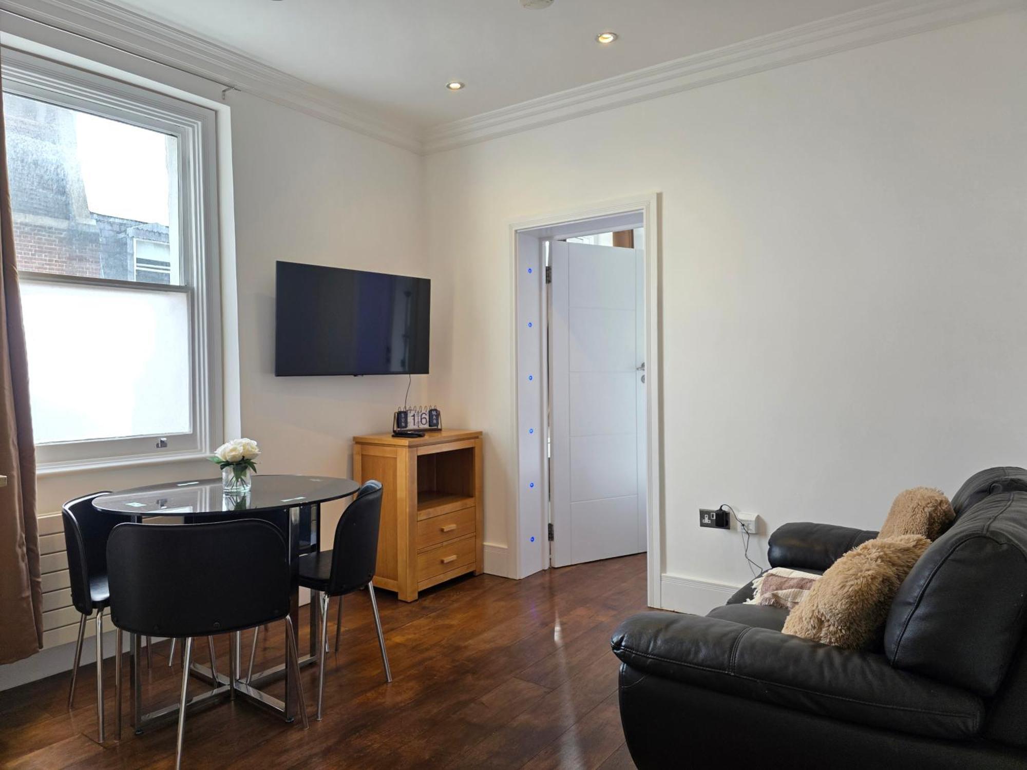 Charming 2 Bedroom Flat In Paddington Londen